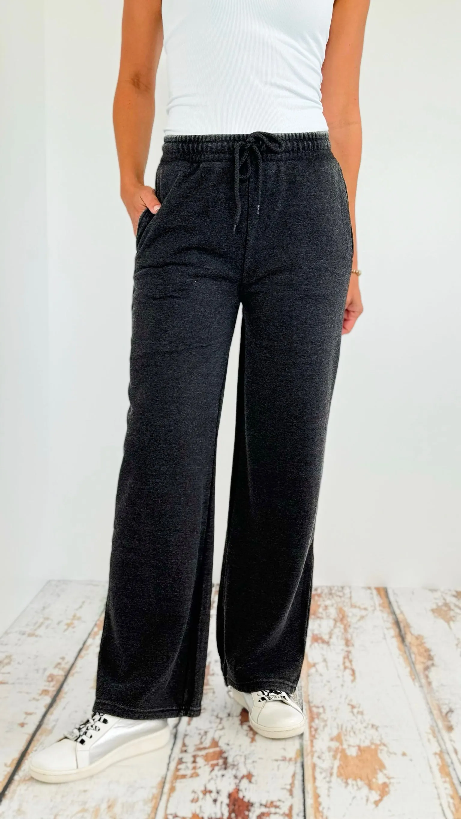 Fleece Drawstring Straight Jogger