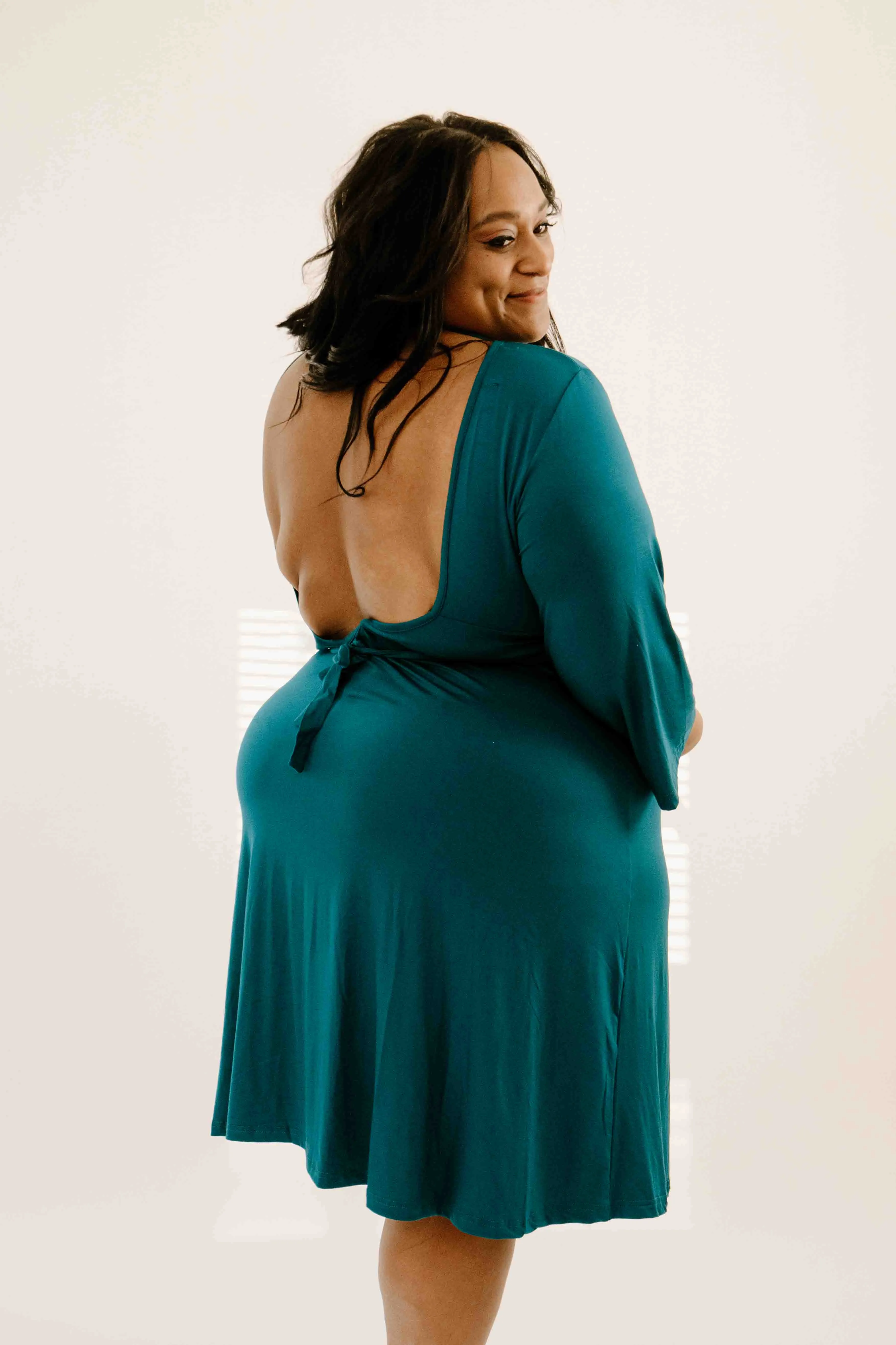 Lila Labor & Postpartum Gown in Deep Teal